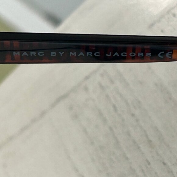 Marc by Marc Jacobs‎ Tortoise Oversized Rectangle Sunglasses with Case main image 4